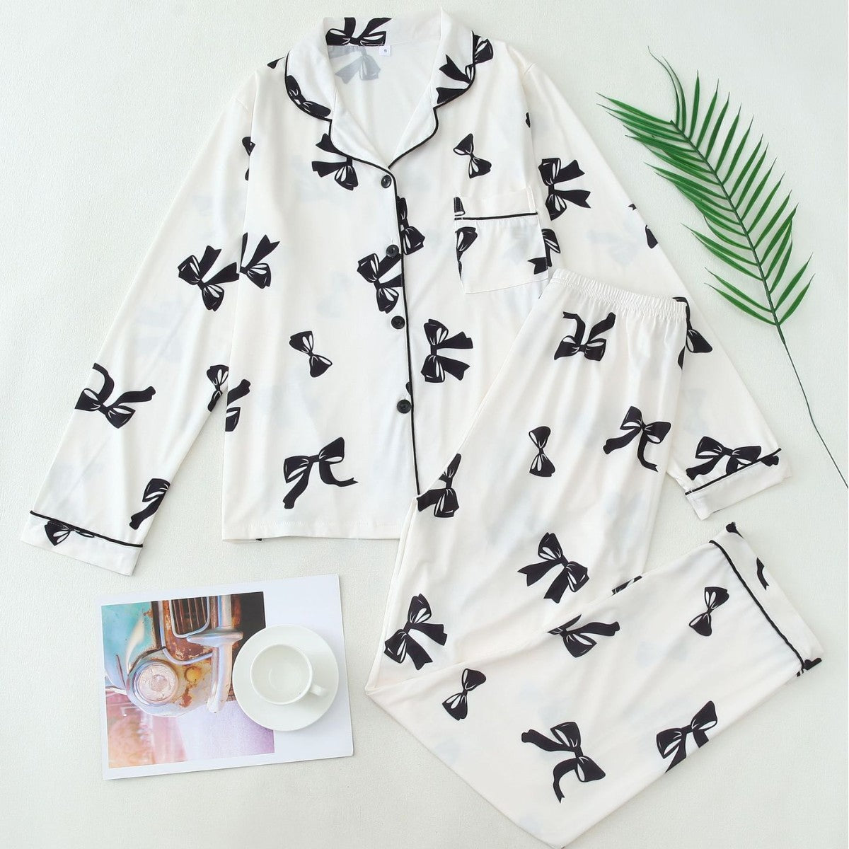 MERIDAâ„¢ - Comfy Long Sleeve Top and Pajama Set