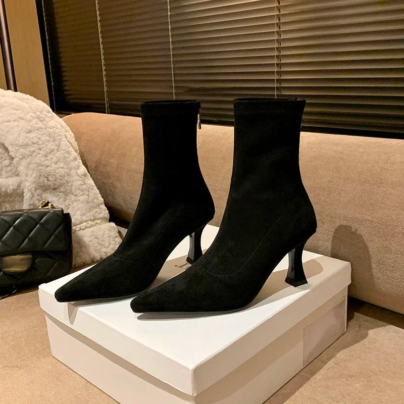 Maison Mary™ | Modern Pointed-Toe Ankle Boots